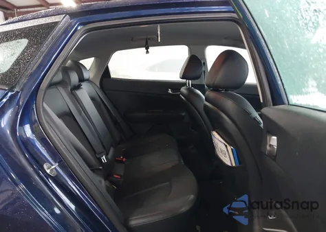 2018 Kia Optima S z USA, uszkodzony, nr VIN 5XXGT4L35JG255407